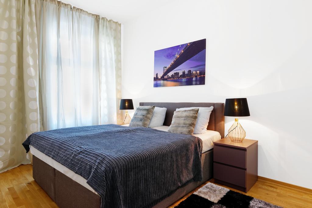 Grand Central Mitte Apartment Berlin Ngoại thất bức ảnh